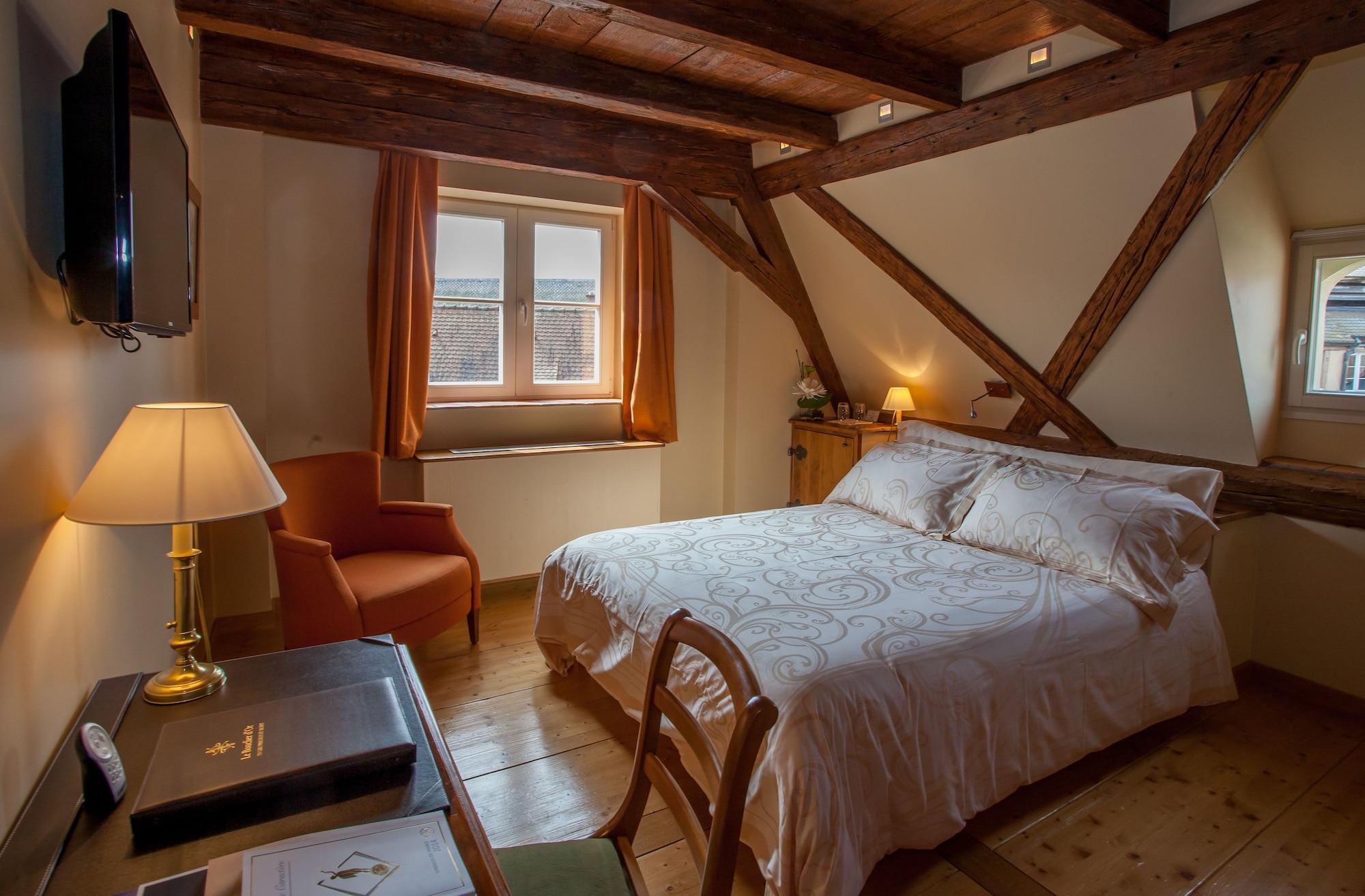 & Le Bouclier D'or 4* Strasbourg