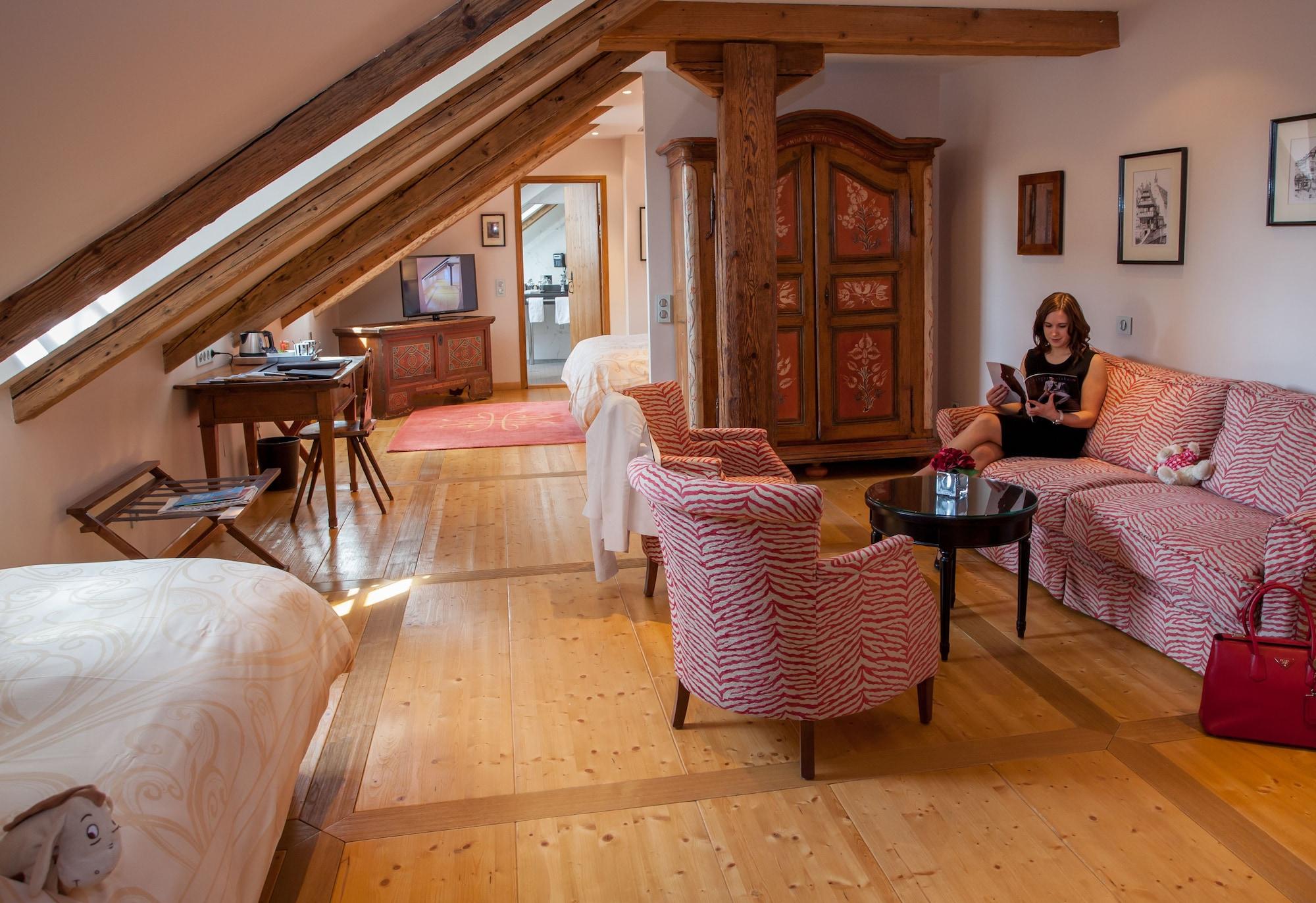 & Le Bouclier D'or Hotel