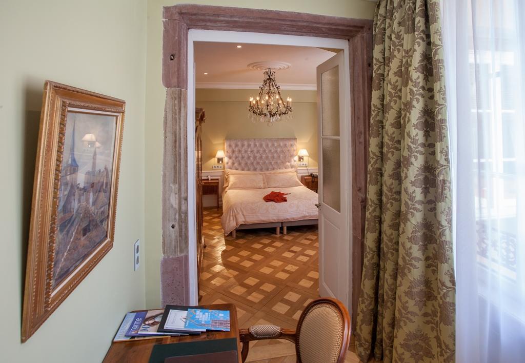 & Le Bouclier D'or Hotel